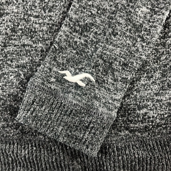 Hollister XS sweater - Picture 2 of 3